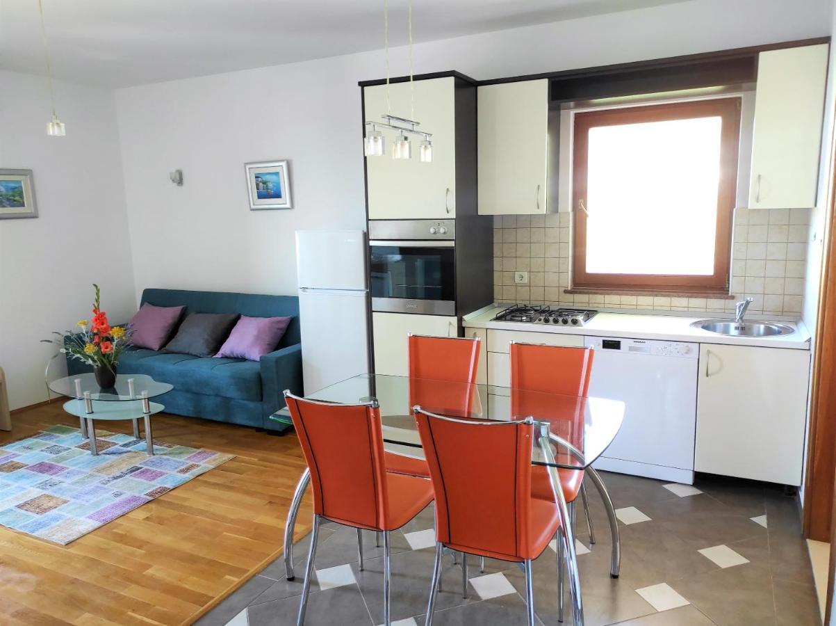 Apartment Biokovo Макарска Экстерьер фото