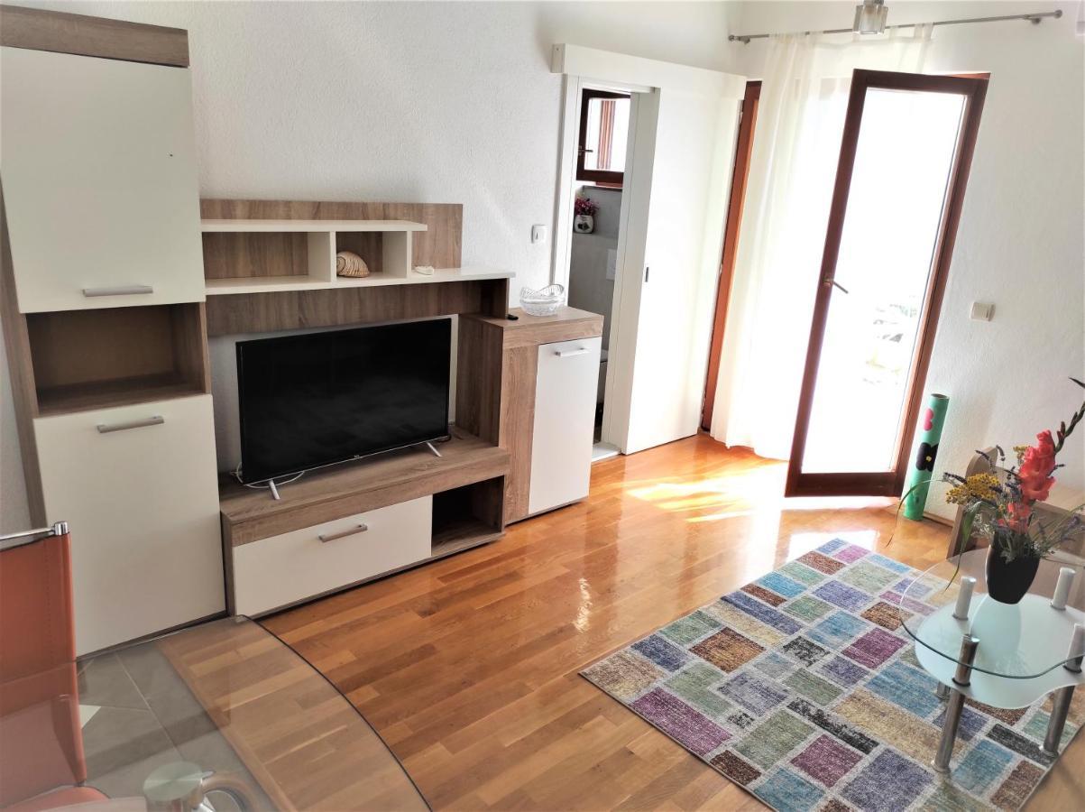 Apartment Biokovo Макарска Экстерьер фото